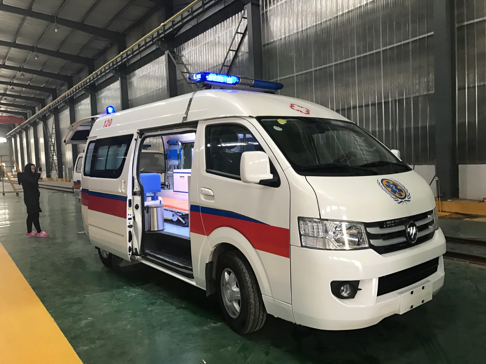乌鲁木齐县救护车转院