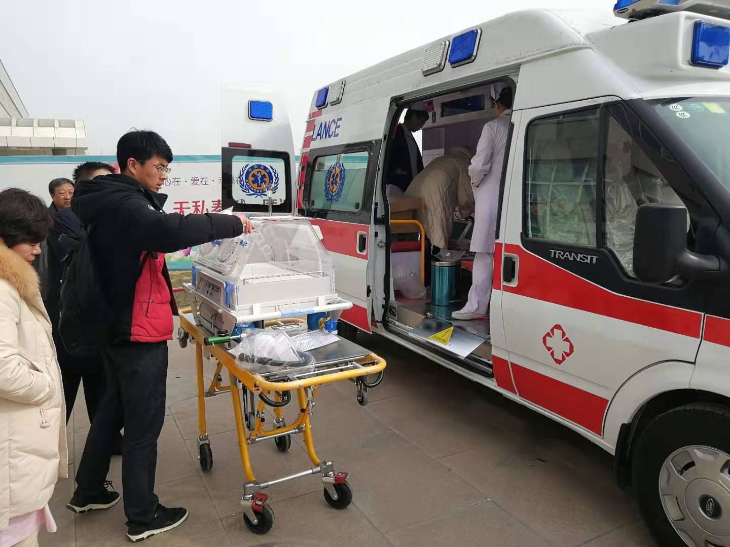 乌鲁木齐县救护车转院